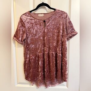 Altar’d state, babydoll style light pink velvet tunic blouse. Size small.